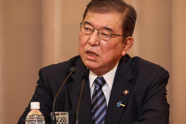 Former Defense Minister Ishiba set to become Japan's new PM