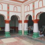 How India's Hindu-Muslim conflict plays out in mosques