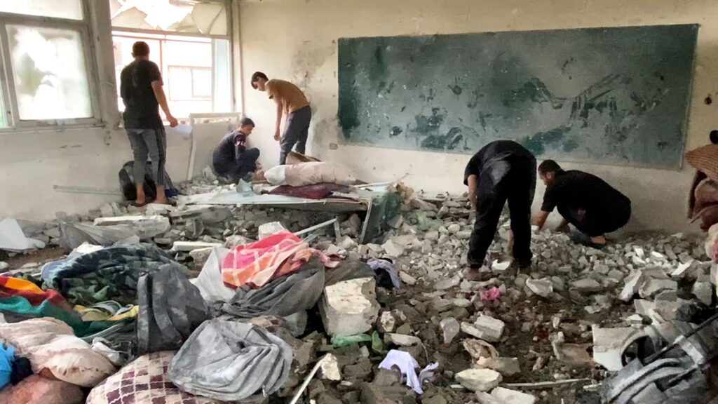 Dozens dead in Israeli strike on Gaza school
