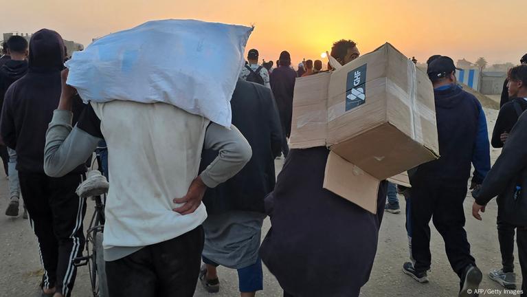 Dozens killed in attack on Gaza aid distribution point