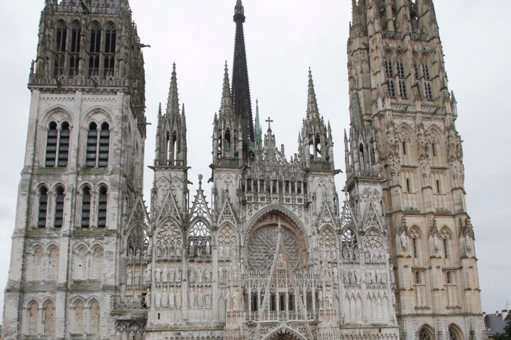 Rouen cathedral fire resurfaces online claiming 'Christianophobia' against French churches