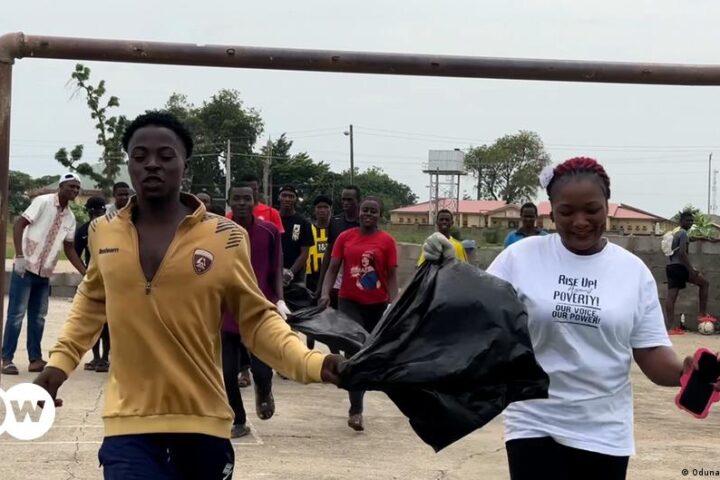 Young Nigerians 'plogging' to clean up environment