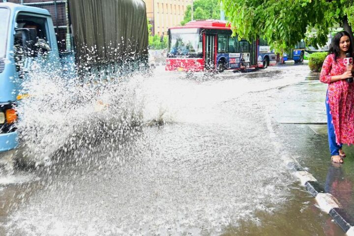 In India, record rainfall follows stifling heat