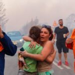 EU to send help to Greece as wildfires threaten Athens