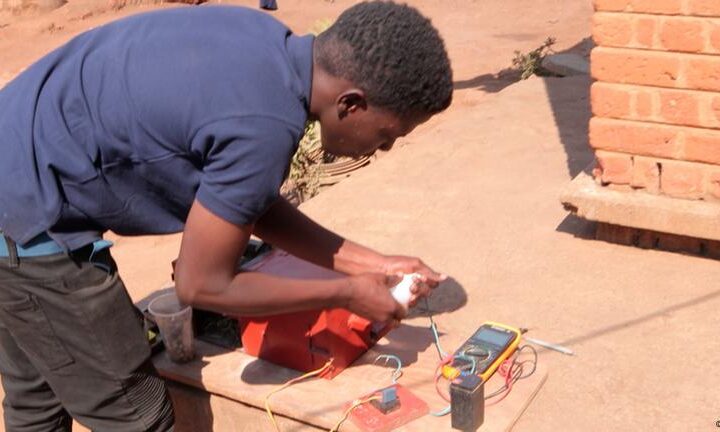 Malawi: Powering homes with an innovative cooking stove