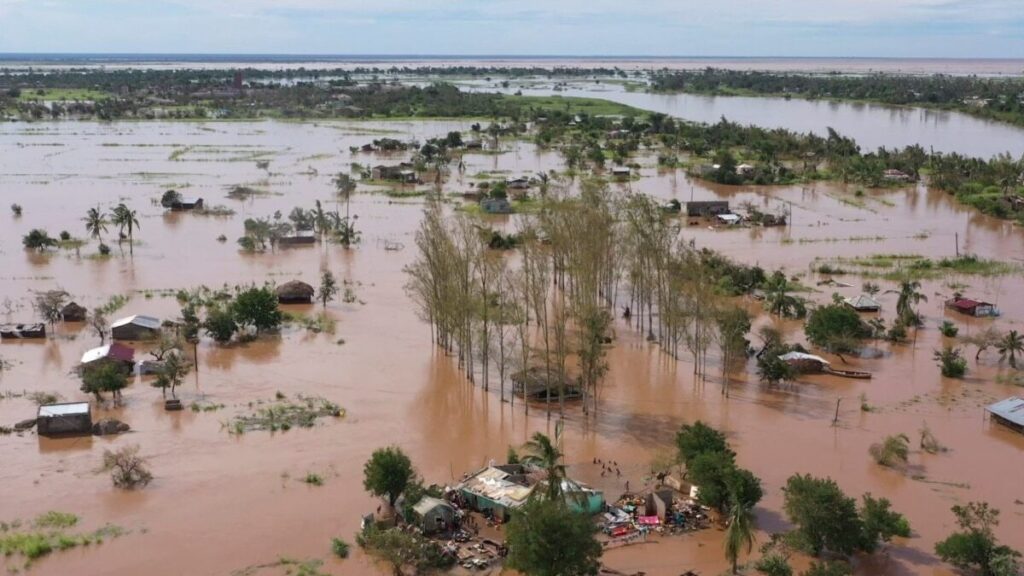 Nigeria braces for potential floods in eleven states