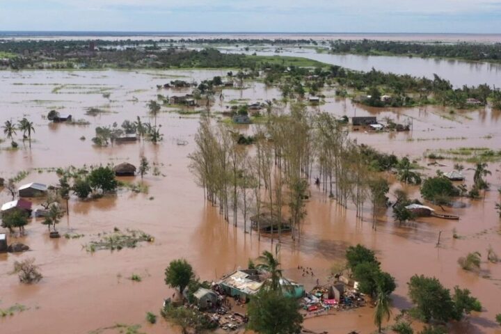 Nigeria braces for potential floods in eleven states