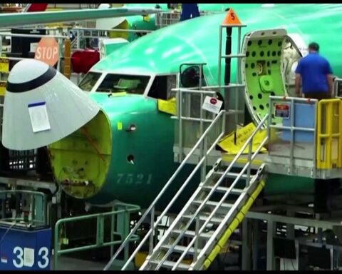 Boeing to cut 17,000 jobs and delay first 777X delivery as strike hits finances