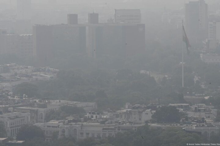 Delhi struggles to fight toxic smog during Diwali