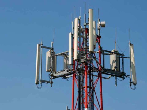 Nigeria mulls 5% excise duty on telecom services