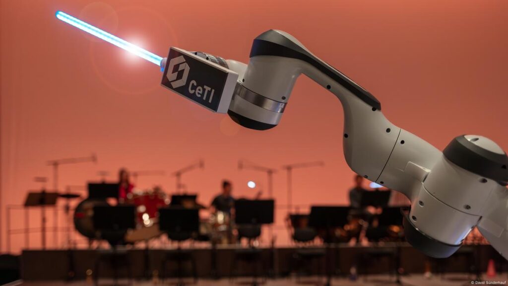 Robot conductor in charge at Dresden Symphony Orchestra