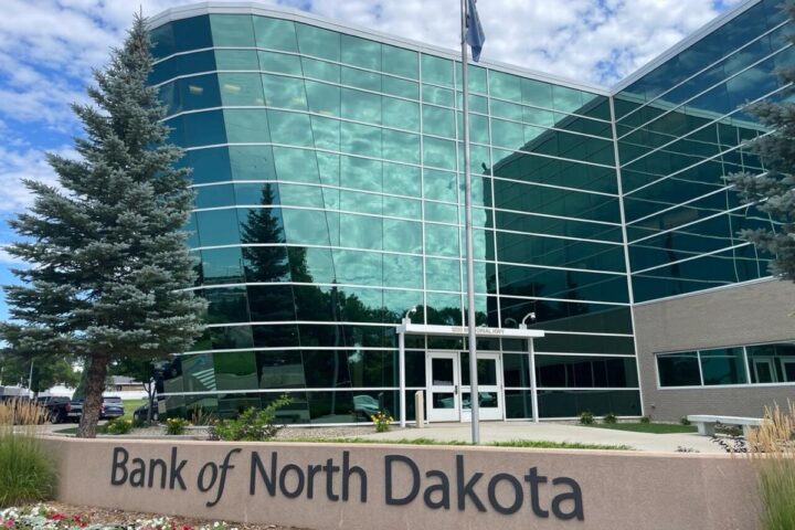 North Dakota banks on renewables