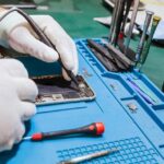 Why companies harm the planet by hindering phone repair