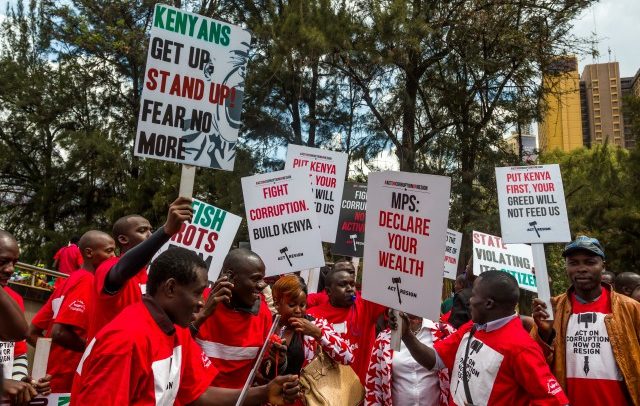 Young Kenyan mobilizes to expose government corruption