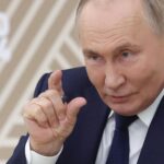 Russia attempts to end dollar dominance and bypass Western sanctions