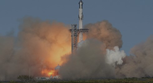 SpaceX's sixth Starship test flight: Soft splashdown but no booster catch