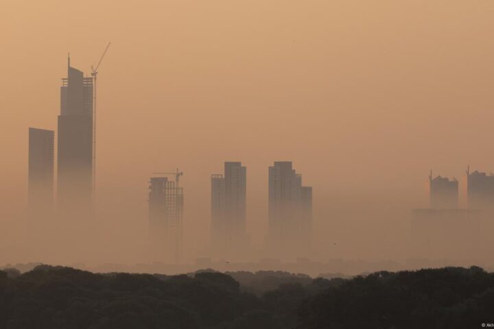 Toxic smog engulfs northern India, Pakistan