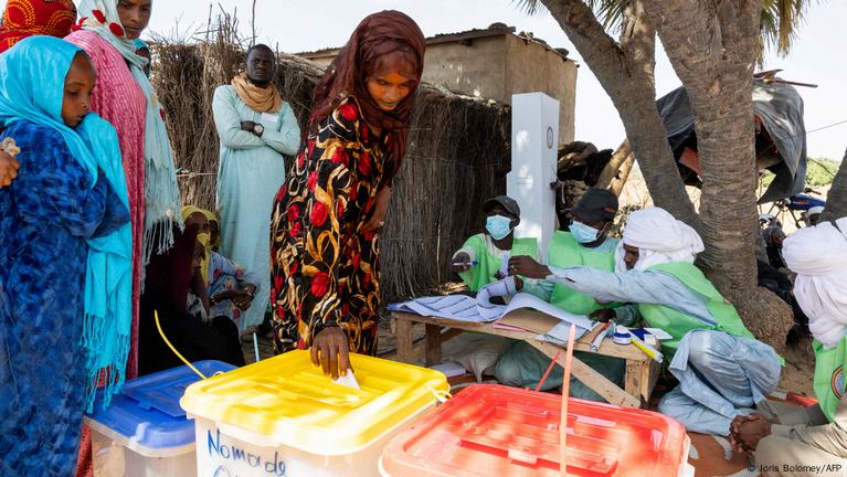 Chad goes to polls amid opposition boycott