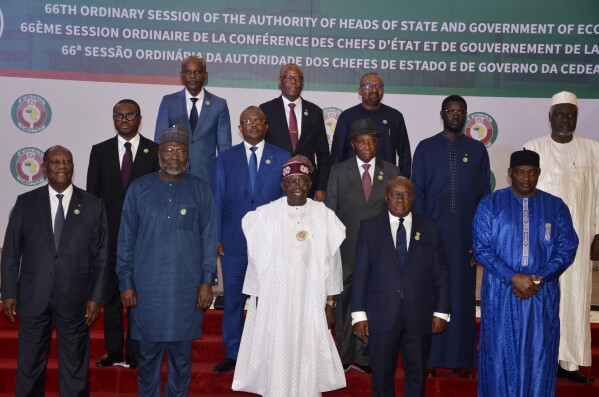 West Africa bloc's doors to stay open to junta-led states after January exit