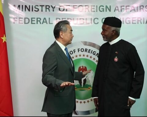 China's foreign minister visits Nigeria