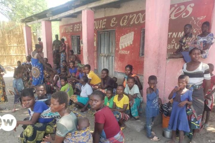 Mozambicans flee to Malawi over postelection violence