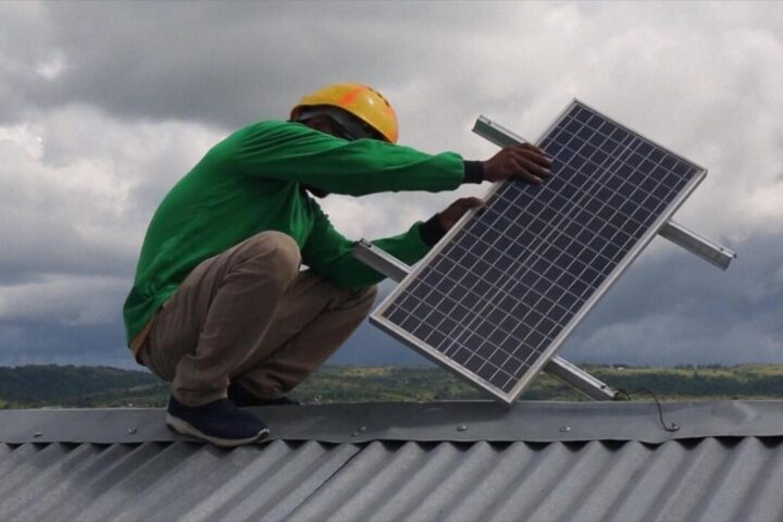 Off-grid solar energy holds key to narrowing energy access gap in Africa