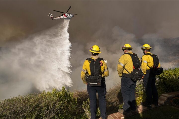 Destruction in Los Angeles: Palisades wildfire reduces area to ashes