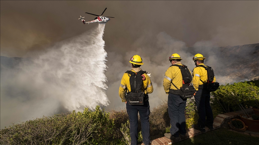 Destruction in Los Angeles: Palisades wildfire reduces area to ashes