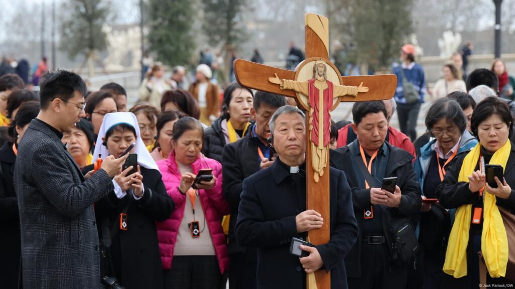 Catholics flock to Vatican to pray for pope's recovery