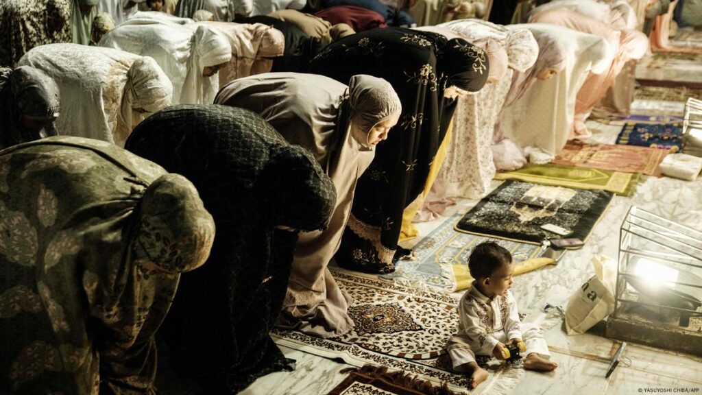 Muslims across the world set to begin Ramadan