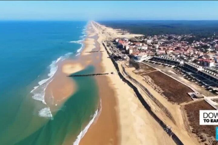 Oceans vs cities: France's beaches are shrinking