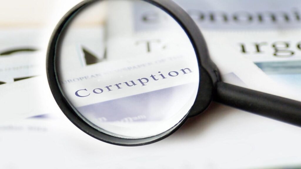 Are women less corrupted than men