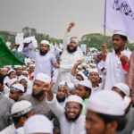 Bangladeshi Islamists protest proposal for women's rights