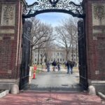 How Trump's intimidation tactics affect Harvard students dw