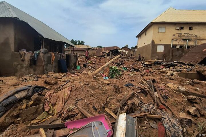 Nigeria: Desperation grows as aid delays hit floods