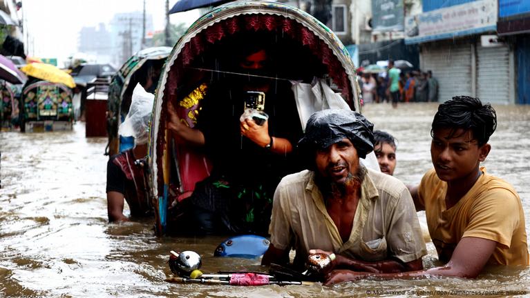 How can cities adapt to water cycle 'whiplash'?